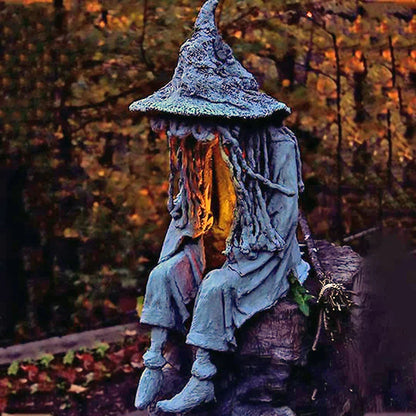Solar Witch Statue Garden Light