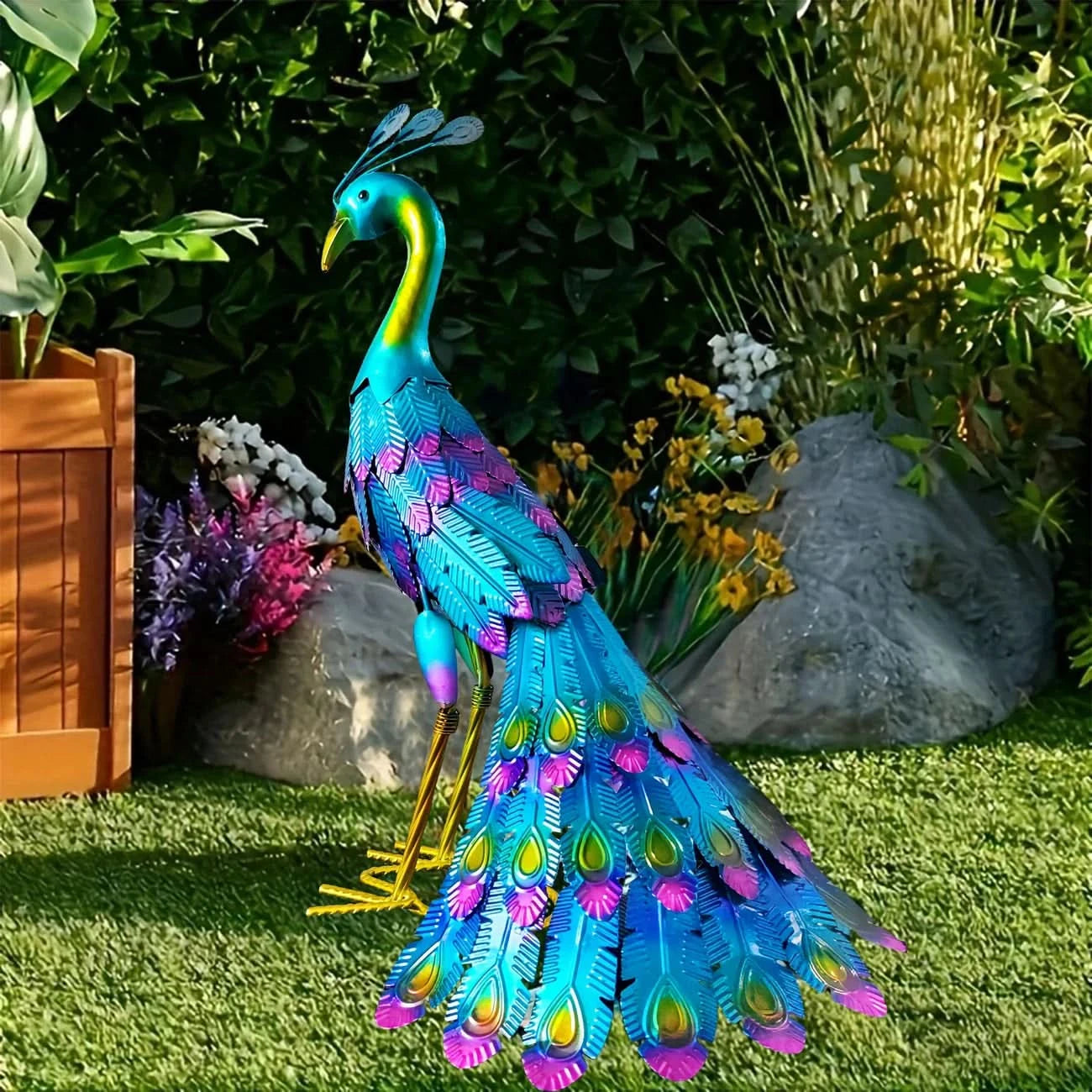 Peacock Garden Statue Sculpture