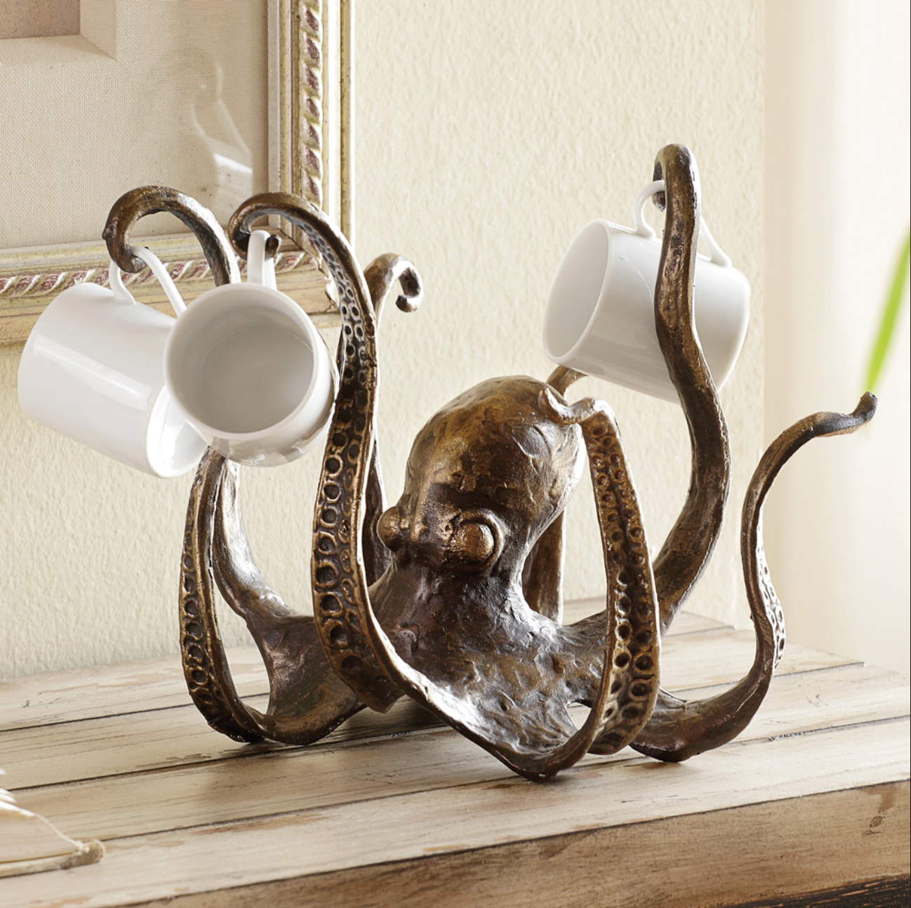 Rustic Octopus Mug Holder Display Rack