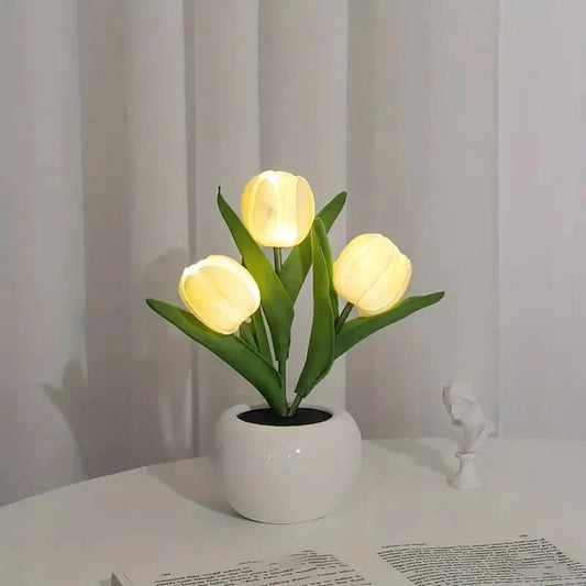 Tulip LED Lamp