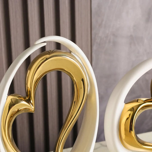 Whispering Hearts - Porcelan Symbol of Love