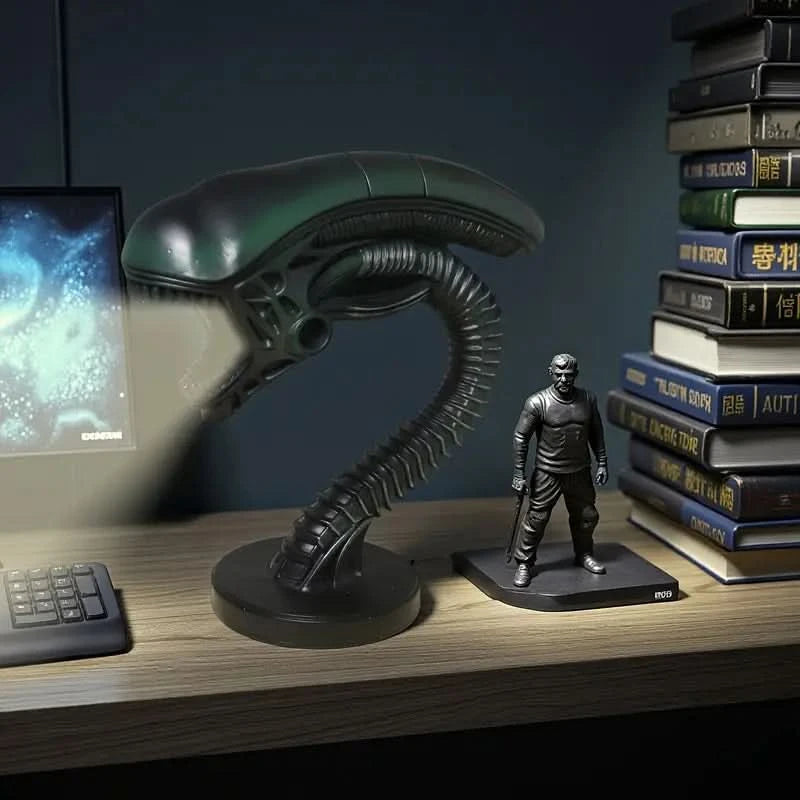 Alien Xenomorph-Inspired Desk Lamp