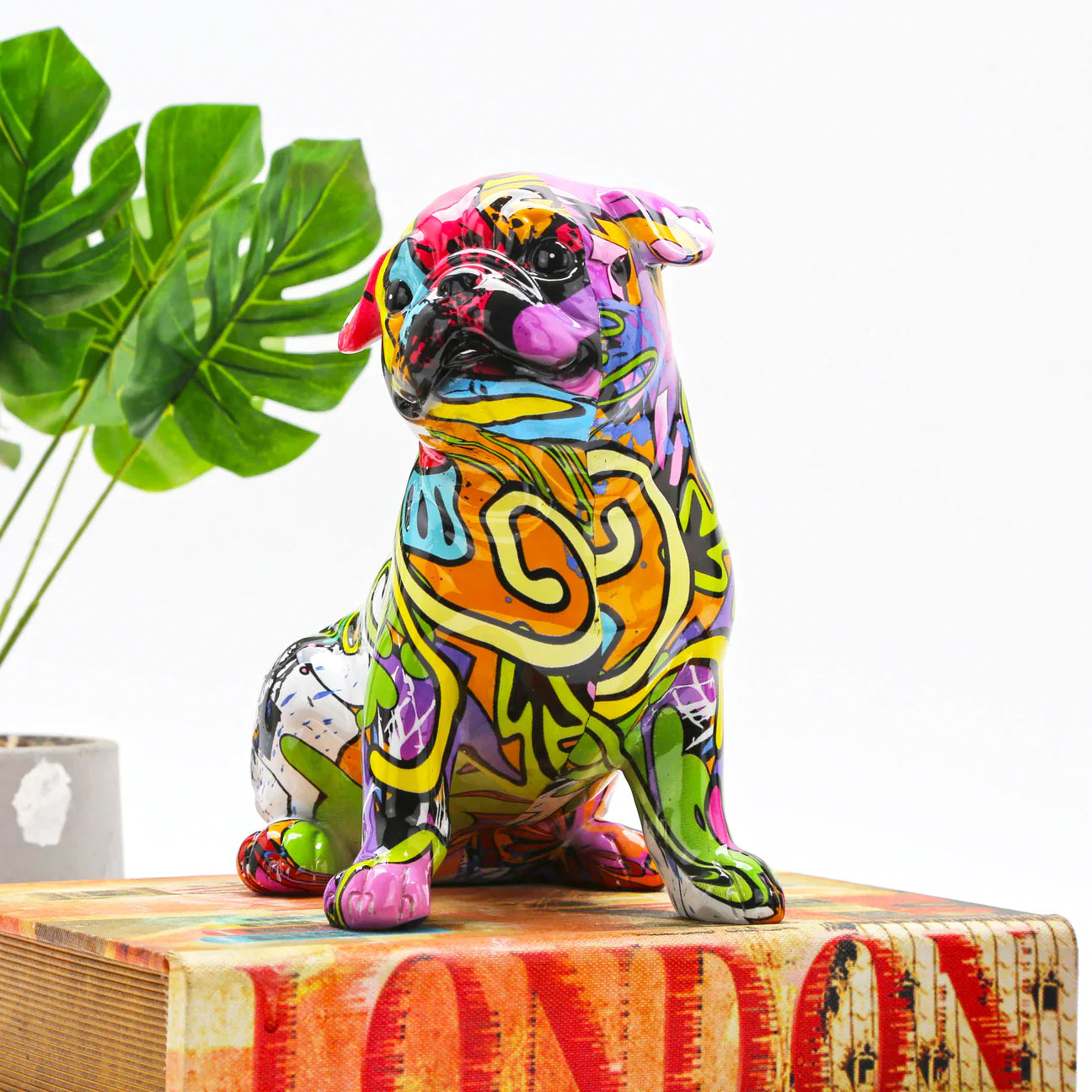 ArtZ® Pug Nordic Painted Statue Graffiti Dog Sculptures